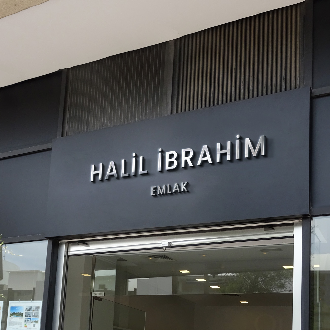 BT Tasarım Halil İbrahim Emlak Kutu Harf Tabela
